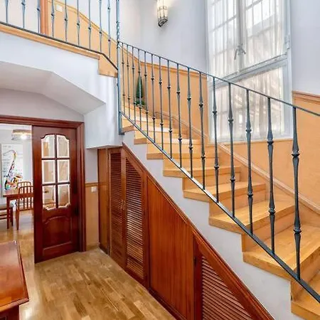 Duplex With Sea Views 아파트