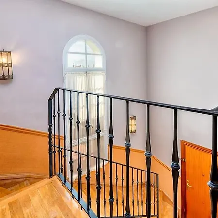 Duplex With Sea Views 아파트